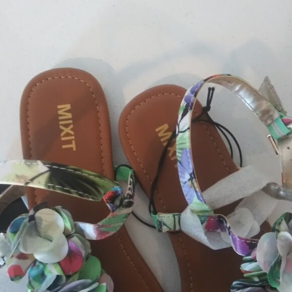 Mixit women's size 8.5 green multicolored flat floral sandal - Picture 6 of 7